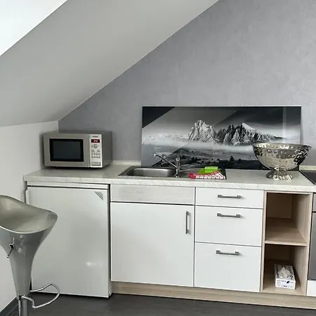 Appartement 1 *